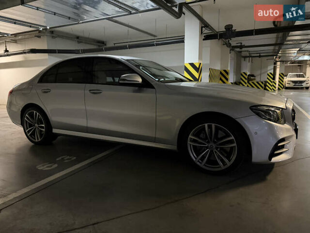 Сірий Мерседес Е-Клас, об'ємом двигуна 1.95 л та пробігом 139 тис. км за 33000 $, фото 5 на Automoto.ua