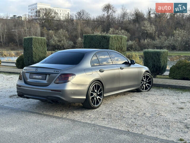 Сірий Мерседес Е-Клас, об'ємом двигуна 3 л та пробігом 127 тис. км за 37800 $, фото 20 на Automoto.ua