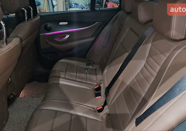 Серый Мерседес Е-Класс, объемом двигателя 2 л и пробегом 149 тыс. км за 20300 $, фото 15 на Automoto.ua