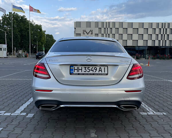 Серый Мерседес Е-Класс, объемом двигателя 1.99 л и пробегом 103 тыс. км за 29900 $, фото 3 на Automoto.ua