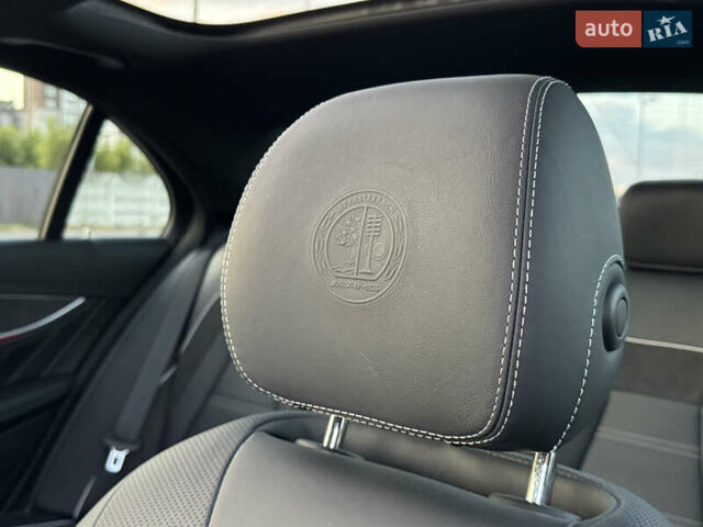 Серый Мерседес Е-Класс, объемом двигателя 3.98 л и пробегом 98 тыс. км за 67500 $, фото 46 на Automoto.ua