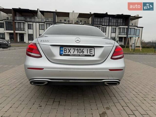 Сірий Мерседес Е-Клас, об'ємом двигуна 1.99 л та пробігом 64 тис. км за 35500 $, фото 7 на Automoto.ua