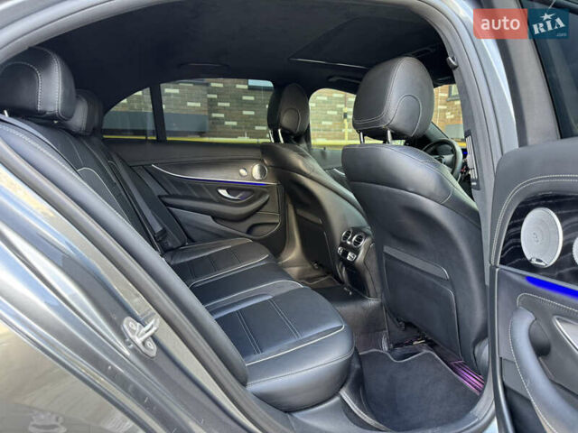 Сірий Мерседес Е-Клас, об'ємом двигуна 3 л та пробігом 290 тис. км за 38000 $, фото 39 на Automoto.ua