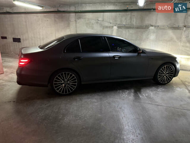 Серый Мерседес Е-Класс, объемом двигателя 3 л и пробегом 89 тыс. км за 45000 $, фото 13 на Automoto.ua