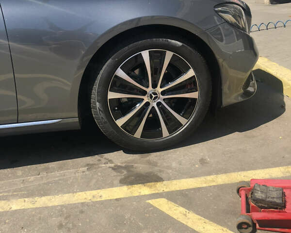 Серый Мерседес Е-Класс, объемом двигателя 1.95 л и пробегом 94 тыс. км за 33326 $, фото 7 на Automoto.ua