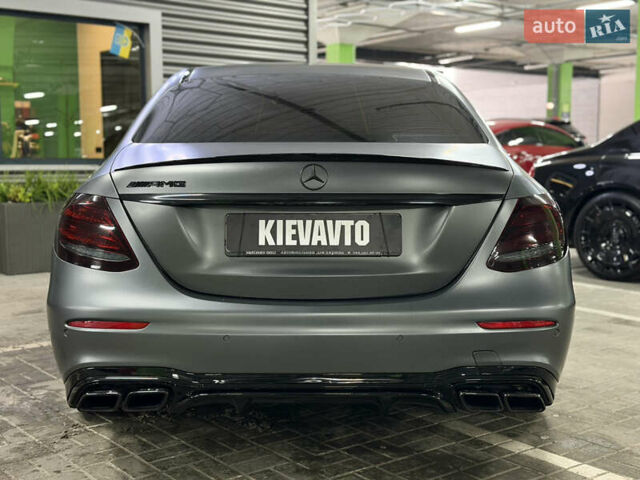 Серый Мерседес Е-Класс, объемом двигателя 3 л и пробегом 93 тыс. км за 42500 $, фото 6 на Automoto.ua