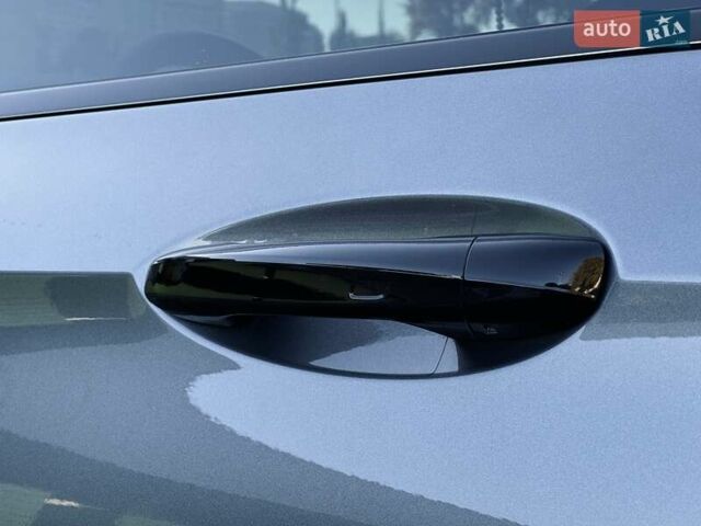 Сірий Мерседес Е-Клас, об'ємом двигуна 1.99 л та пробігом 181 тис. км за 28499 $, фото 11 на Automoto.ua
