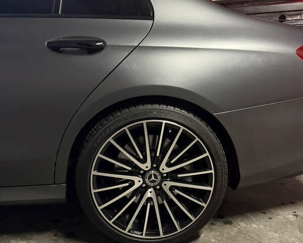 Серый Мерседес Е-Класс, объемом двигателя 3 л и пробегом 89 тыс. км за 45000 $, фото 4 на Automoto.ua