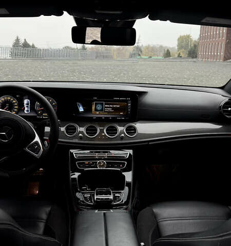 Серый Мерседес Е-Класс, объемом двигателя 3 л и пробегом 127 тыс. км за 38000 $, фото 7 на Automoto.ua