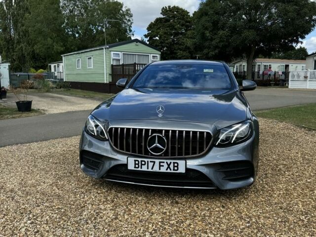 Сірий Мерседес Е-Клас, об'ємом двигуна 3 л та пробігом 228 тис. км за 20000 $, фото 4 на Automoto.ua