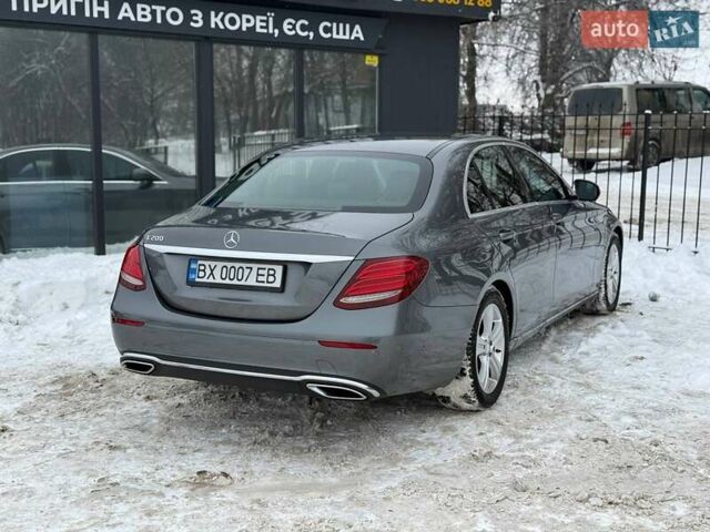 Сірий Мерседес Е-Клас, об'ємом двигуна 1.95 л та пробігом 182 тис. км за 27900 $, фото 12 на Automoto.ua