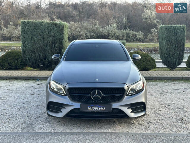 Сірий Мерседес Е-Клас, об'ємом двигуна 3 л та пробігом 127 тис. км за 37800 $, фото 2 на Automoto.ua