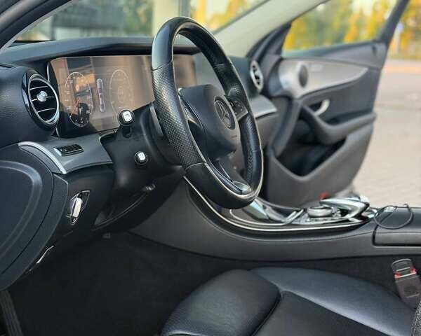 Сірий Мерседес Е-Клас, об'ємом двигуна 1.95 л та пробігом 242 тис. км за 25900 $, фото 52 на Automoto.ua