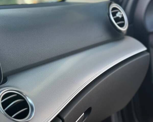 Сірий Мерседес Е-Клас, об'ємом двигуна 1.95 л та пробігом 242 тис. км за 25900 $, фото 55 на Automoto.ua