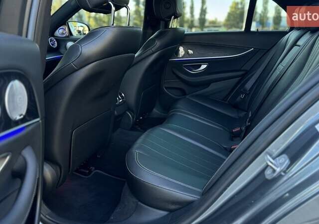 Сірий Мерседес Е-Клас, об'ємом двигуна 1.99 л та пробігом 181 тис. км за 28499 $, фото 18 на Automoto.ua