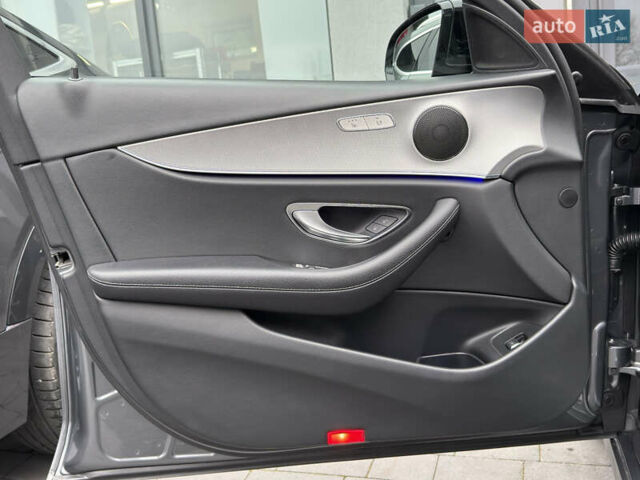 Сірий Мерседес Е-Клас, об'ємом двигуна 2 л та пробігом 225 тис. км за 29500 $, фото 18 на Automoto.ua