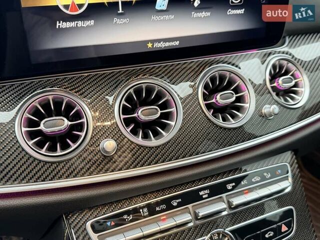 Серый Мерседес Е-Класс, объемом двигателя 3.98 л и пробегом 64 тыс. км за 89500 $, фото 40 на Automoto.ua