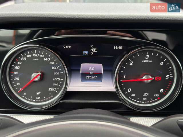 Сірий Мерседес Е-Клас, об'ємом двигуна 2 л та пробігом 225 тис. км за 29500 $, фото 38 на Automoto.ua