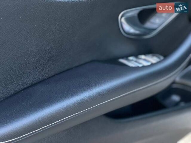 Серый Мерседес Е-Класс, объемом двигателя 1.99 л и пробегом 94 тыс. км за 29790 $, фото 27 на Automoto.ua