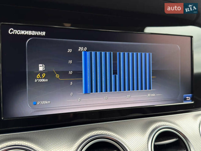 Сірий Мерседес Е-Клас, об'ємом двигуна 2 л та пробігом 225 тис. км за 29500 $, фото 53 на Automoto.ua