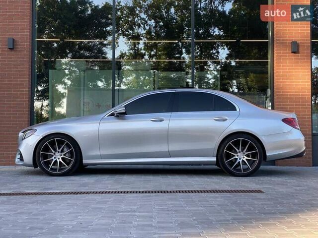 Сірий Мерседес Е-Клас, об'ємом двигуна 1.99 л та пробігом 94 тис. км за 29490 $, фото 7 на Automoto.ua
