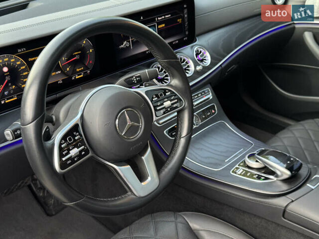 Серый Мерседес Е-Класс, объемом двигателя 3 л и пробегом 129 тыс. км за 49000 $, фото 88 на Automoto.ua