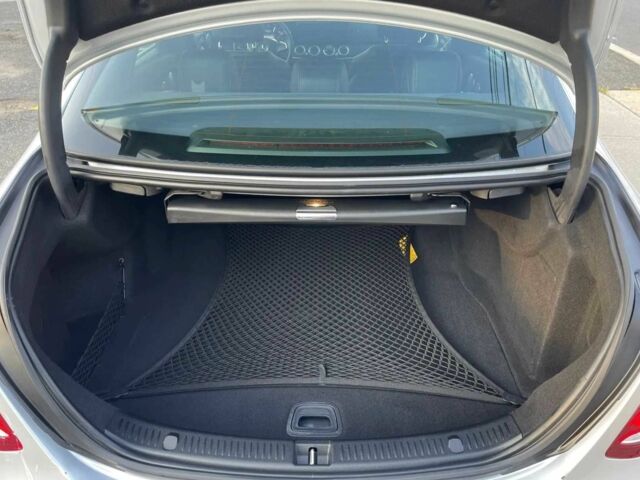 Серый Мерседес Е-Класс, объемом двигателя 2 л и пробегом 103 тыс. км за 22500 $, фото 12 на Automoto.ua