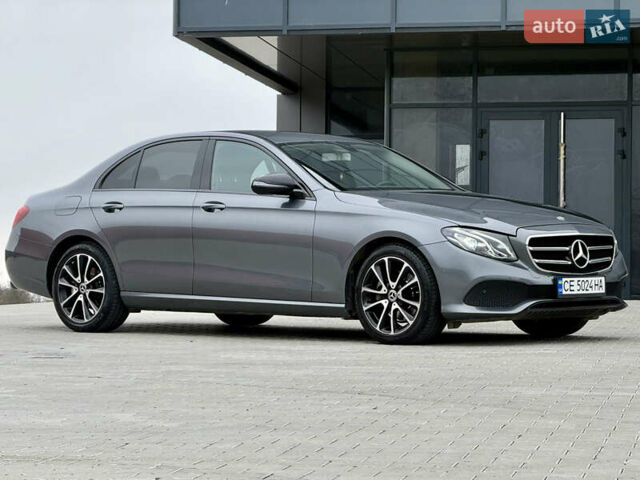 Сірий Мерседес Е-Клас, об'ємом двигуна 2 л та пробігом 225 тис. км за 29500 $, фото 1 на Automoto.ua
