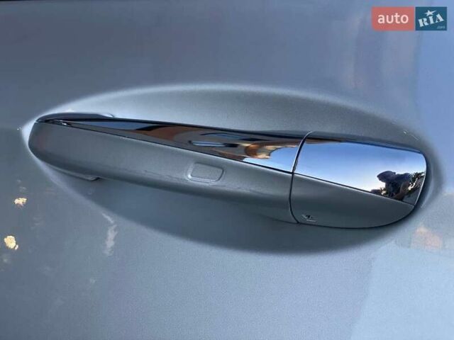 Серый Мерседес Е-Класс, объемом двигателя 1.99 л и пробегом 94 тыс. км за 29790 $, фото 18 на Automoto.ua