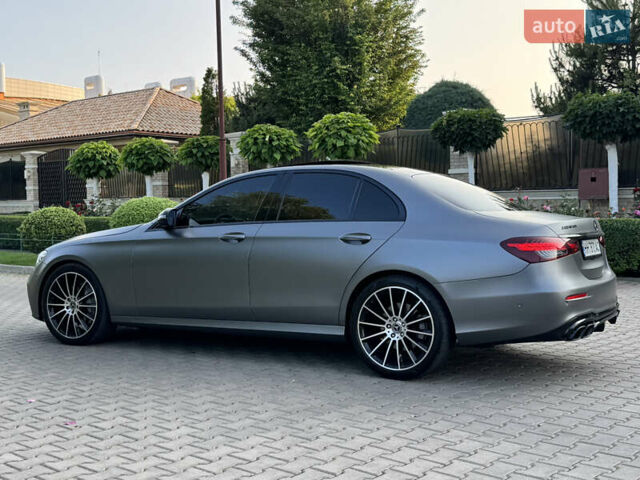 Серый Мерседес Е-Класс, объемом двигателя 3 л и пробегом 129 тыс. км за 49000 $, фото 32 на Automoto.ua