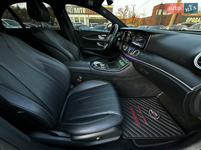 Серый Мерседес Е-Класс, объемом двигателя 1.99 л и пробегом 58 тыс. км за 36500 $, фото 35 на Automoto.ua