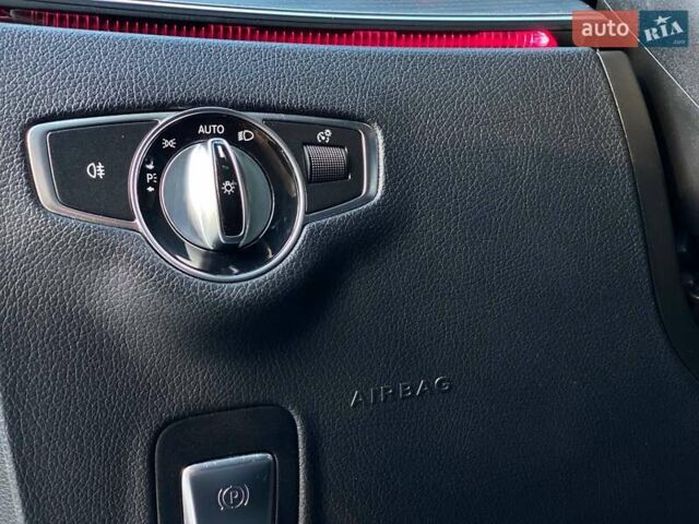 Серый Мерседес Е-Класс, объемом двигателя 1.99 л и пробегом 94 тыс. км за 29790 $, фото 31 на Automoto.ua