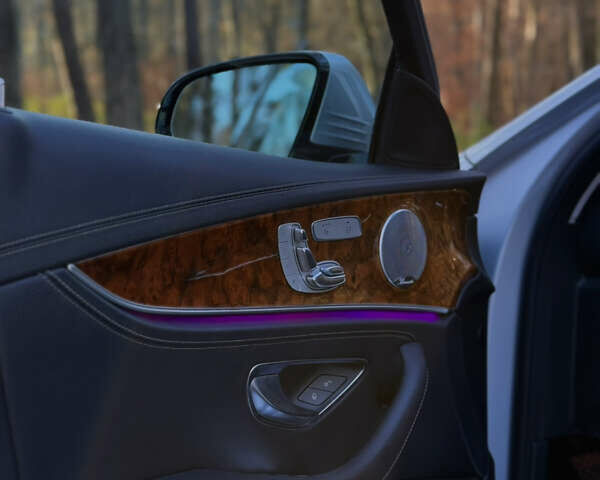 Сірий Мерседес Е-Клас, об'ємом двигуна 1.99 л та пробігом 109 тис. км за 28500 $, фото 24 на Automoto.ua