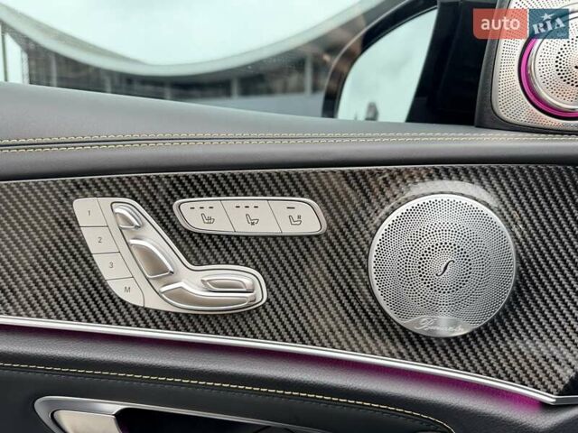 Серый Мерседес Е-Класс, объемом двигателя 3.98 л и пробегом 64 тыс. км за 89500 $, фото 27 на Automoto.ua