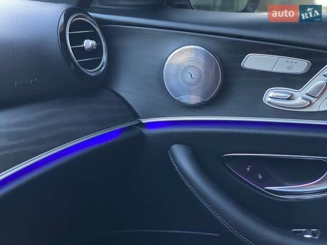 Сірий Мерседес Е-Клас, об'ємом двигуна 1.99 л та пробігом 94 тис. км за 29490 $, фото 70 на Automoto.ua