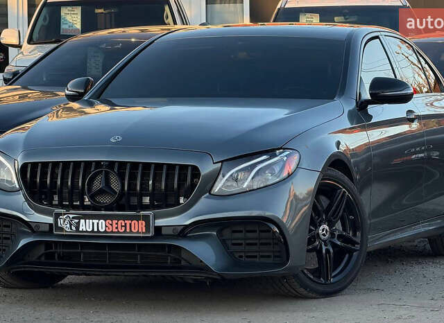 Серый Мерседес Е-Класс, объемом двигателя 1.99 л и пробегом 58 тыс. км за 36500 $, фото 1 на Automoto.ua