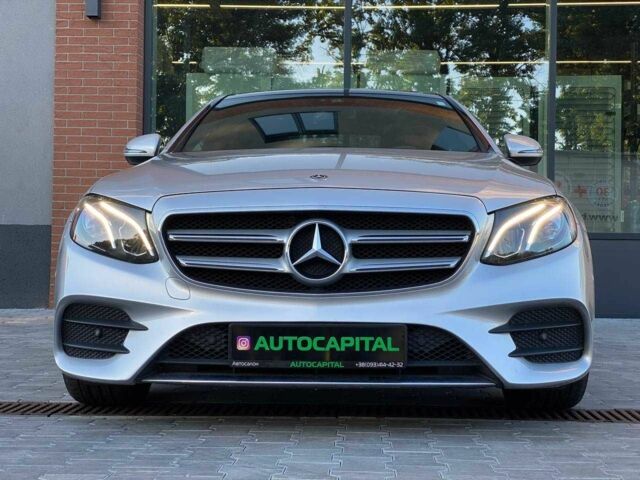 Серый Мерседес Е-Класс, объемом двигателя 2 л и пробегом 94 тыс. км за 30990 $, фото 1 на Automoto.ua