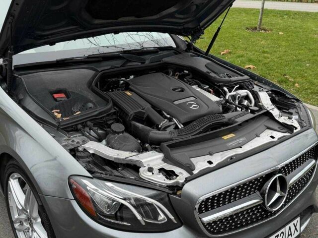 Серый Мерседес Е-Класс, объемом двигателя 2 л и пробегом 112 тыс. км за 29000 $, фото 22 на Automoto.ua