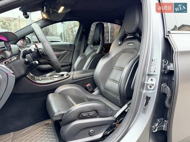 Серый Мерседес Е-Класс, объемом двигателя 3.98 л и пробегом 64 тыс. км за 89500 $, фото 23 на Automoto.ua