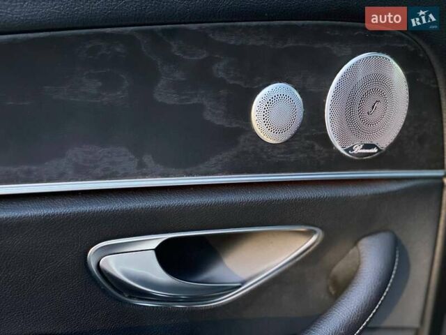 Сірий Мерседес Е-Клас, об'ємом двигуна 1.99 л та пробігом 94 тис. км за 29490 $, фото 62 на Automoto.ua