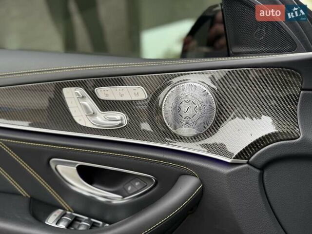 Сірий Мерседес Е-Клас, об'ємом двигуна 3.98 л та пробігом 17 тис. км за 96500 $, фото 51 на Automoto.ua