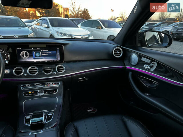 Серый Мерседес Е-Класс, объемом двигателя 1.99 л и пробегом 58 тыс. км за 36500 $, фото 39 на Automoto.ua