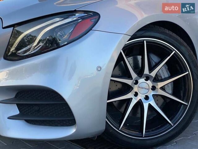 Серый Мерседес Е-Класс, объемом двигателя 1.99 л и пробегом 94 тыс. км за 29790 $, фото 3 на Automoto.ua