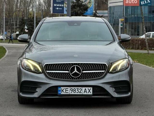 Серый Мерседес Е-Класс, объемом двигателя 1.99 л и пробегом 112 тыс. км за 29000 $, фото 3 на Automoto.ua