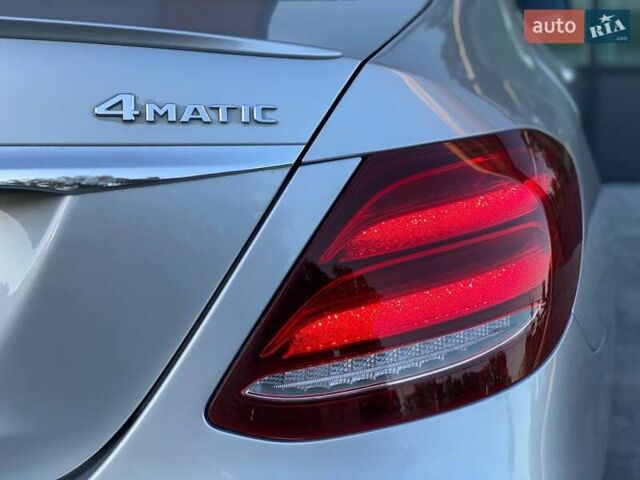 Серый Мерседес Е-Класс, объемом двигателя 1.99 л и пробегом 94 тыс. км за 29790 $, фото 12 на Automoto.ua