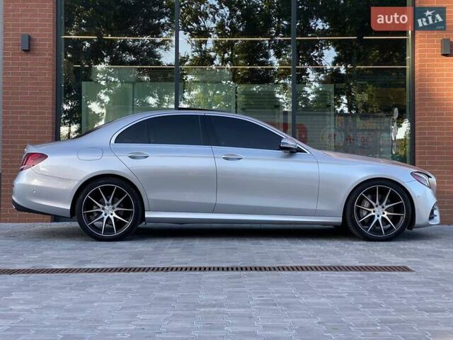 Серый Мерседес Е-Класс, объемом двигателя 1.99 л и пробегом 94 тыс. км за 29790 $, фото 9 на Automoto.ua