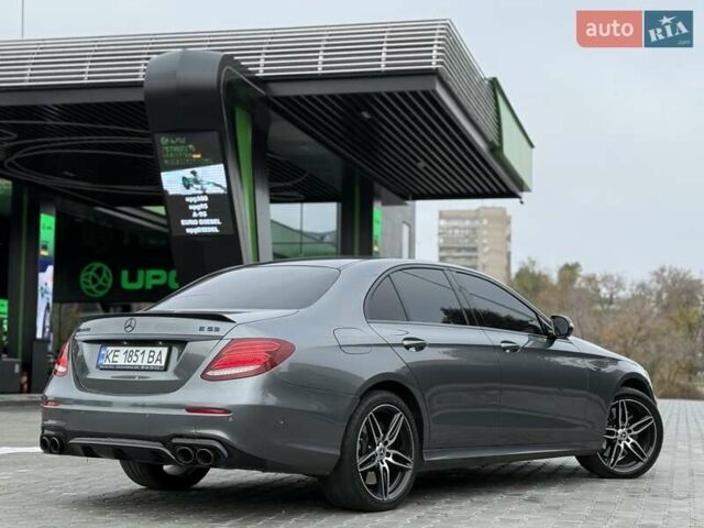 Серый Мерседес Е-Класс, объемом двигателя 3 л и пробегом 80 тыс. км за 49500 $, фото 7 на Automoto.ua