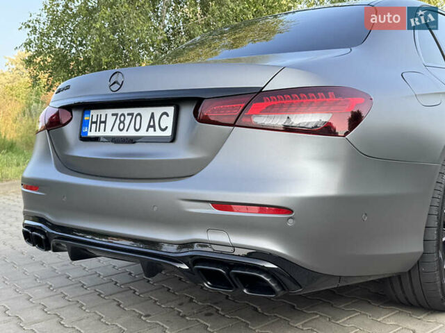Серый Мерседес Е-Класс, объемом двигателя 3 л и пробегом 129 тыс. км за 49000 $, фото 9 на Automoto.ua