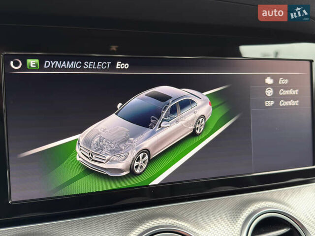Сірий Мерседес Е-Клас, об'ємом двигуна 2 л та пробігом 225 тис. км за 29500 $, фото 48 на Automoto.ua