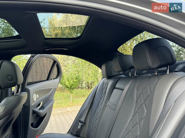 Серый Мерседес Е-Класс, объемом двигателя 3 л и пробегом 129 тыс. км за 49000 $, фото 84 на Automoto.ua